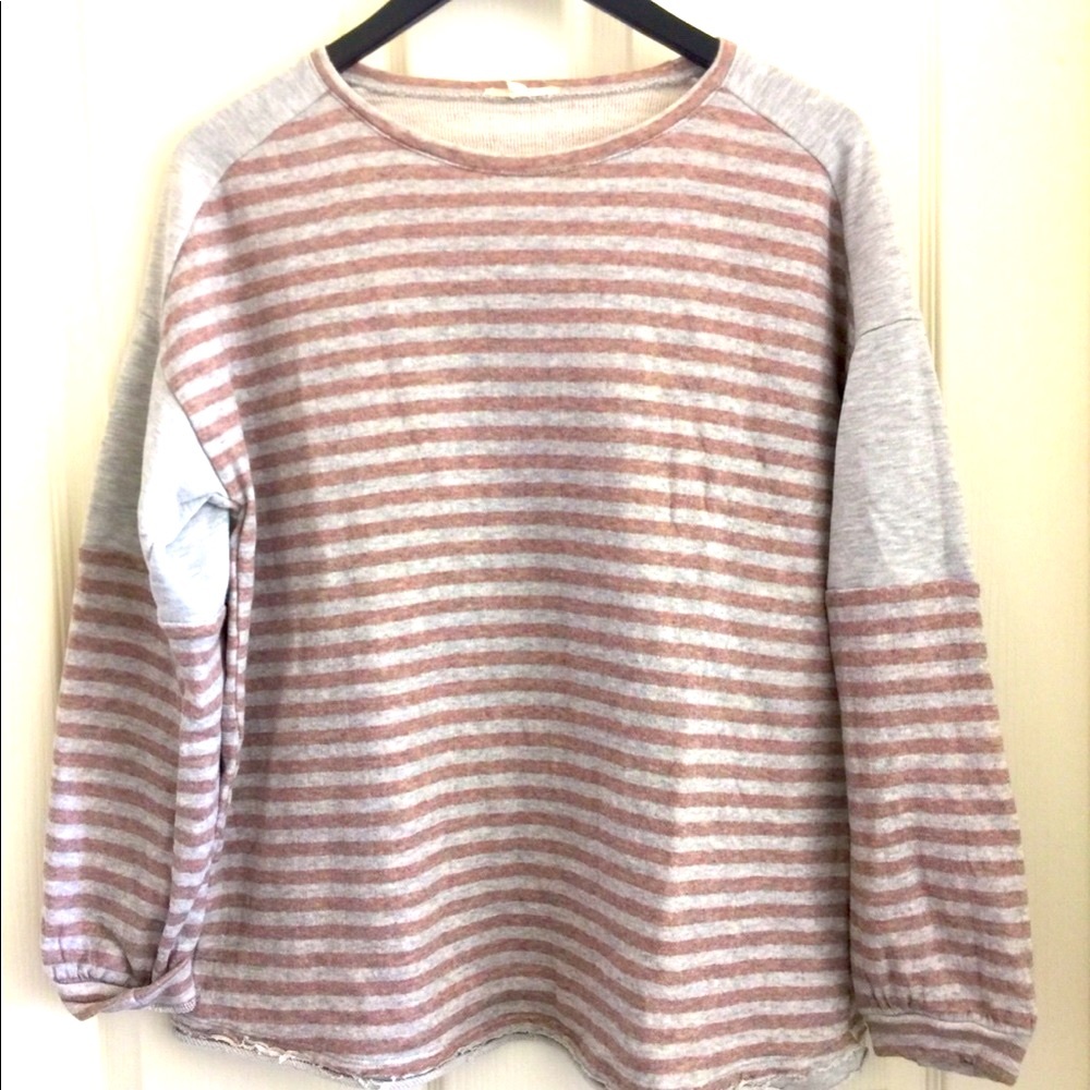 Easel Sweatshirt